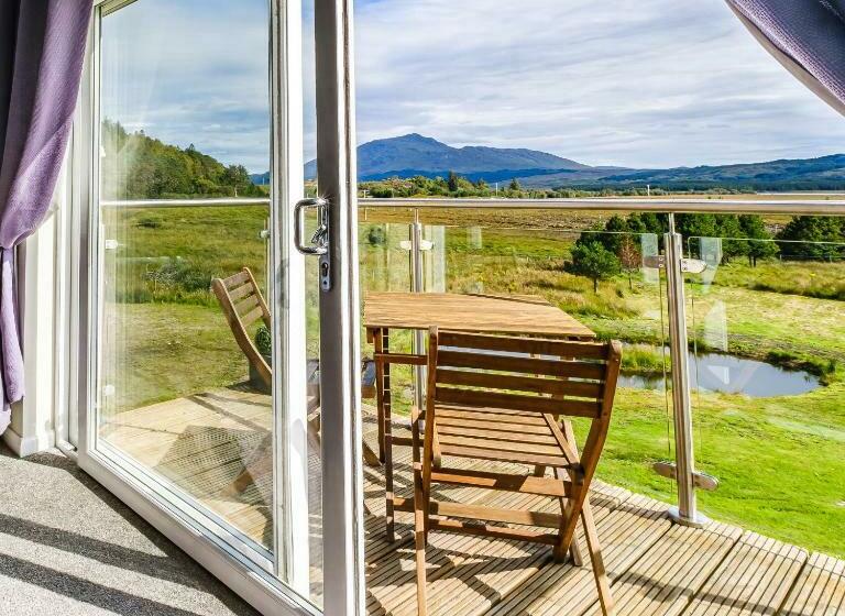 주니어 스위트, Mingarry Park