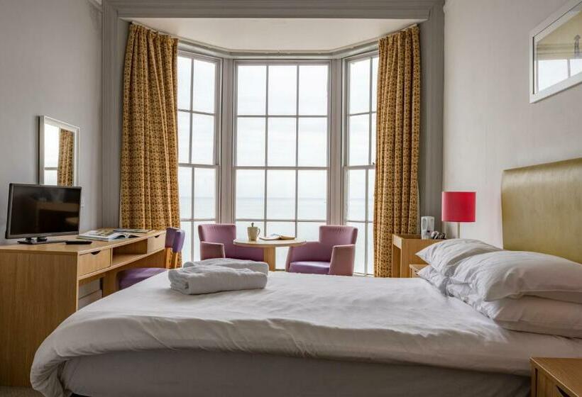 Номер Стандарт, Imperial Hotel Tenby