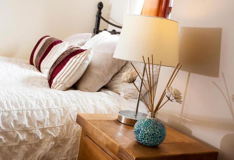 Номер Стандарт, Kettle House B&b