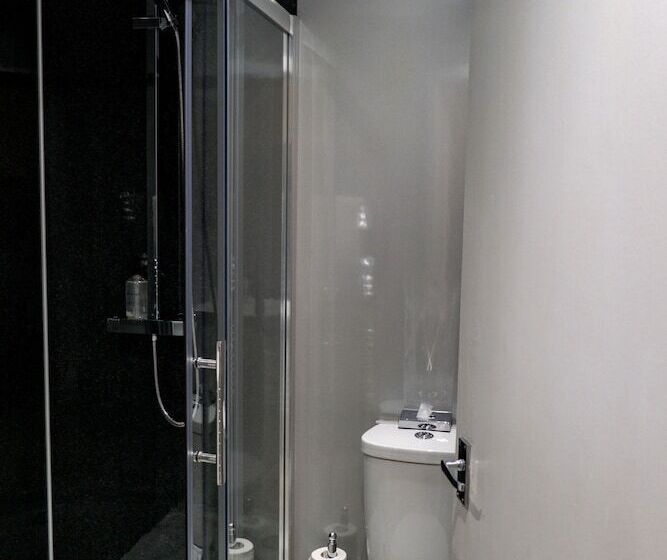חדר משפחתי נוף לים, Corran House Guest House