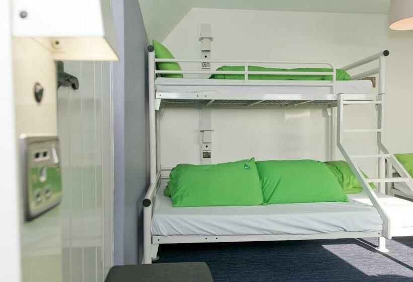 スタンダードトリプルルーム, Yha Treyarnon Bay