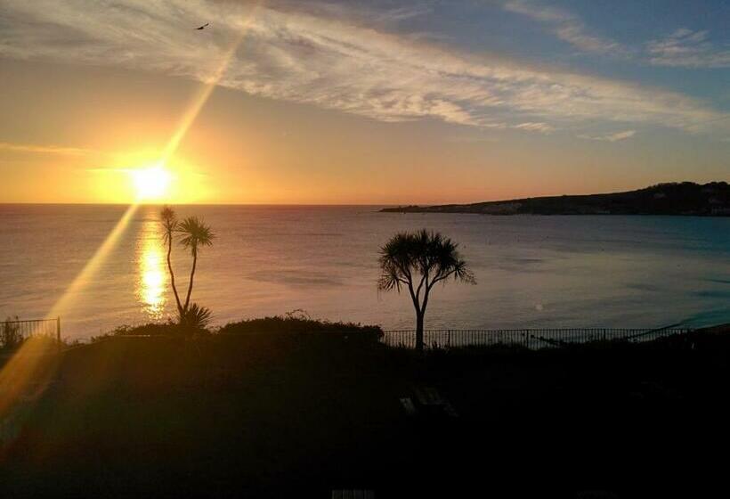 اتاق استاندارد با چشم‌انداز دریا, Grand Hotel Swanage