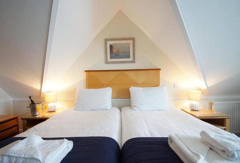 اتاق استاندارد با چشم‌انداز, Grand Hotel Swanage