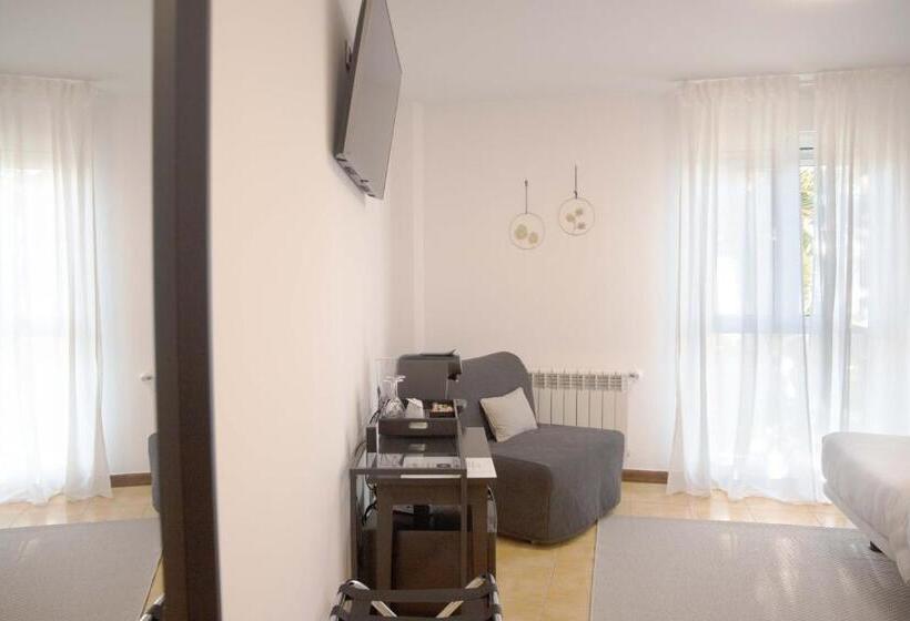 Habitación Estándar, Stellae Luscofusco