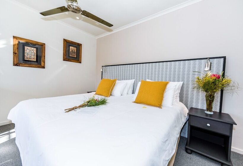 Люкс Кровать Кинг, Le Petit Chateau Guest House