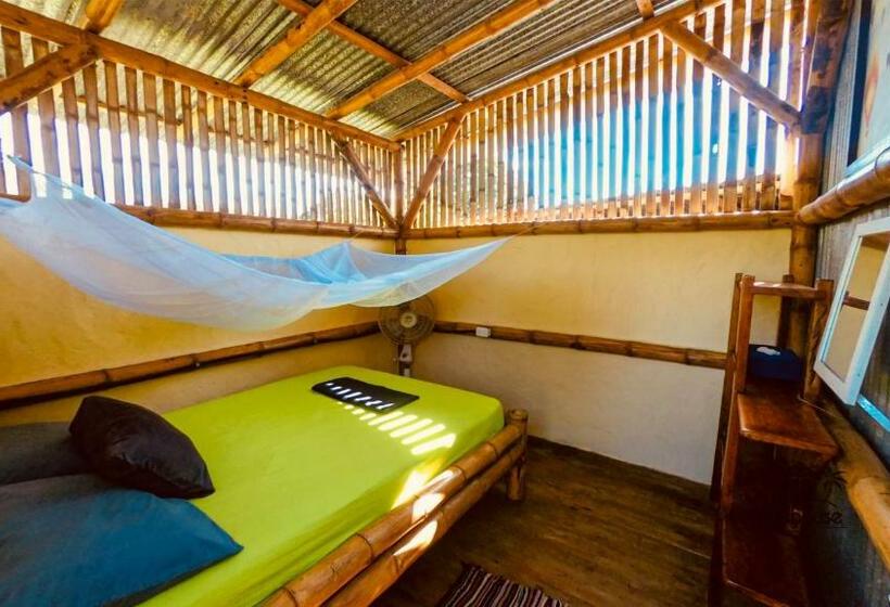 Номер Economy, The Mudhouse Hostel Mompiche