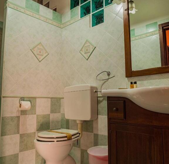 Quarto Triplo Estandar, B&b Villa Erika