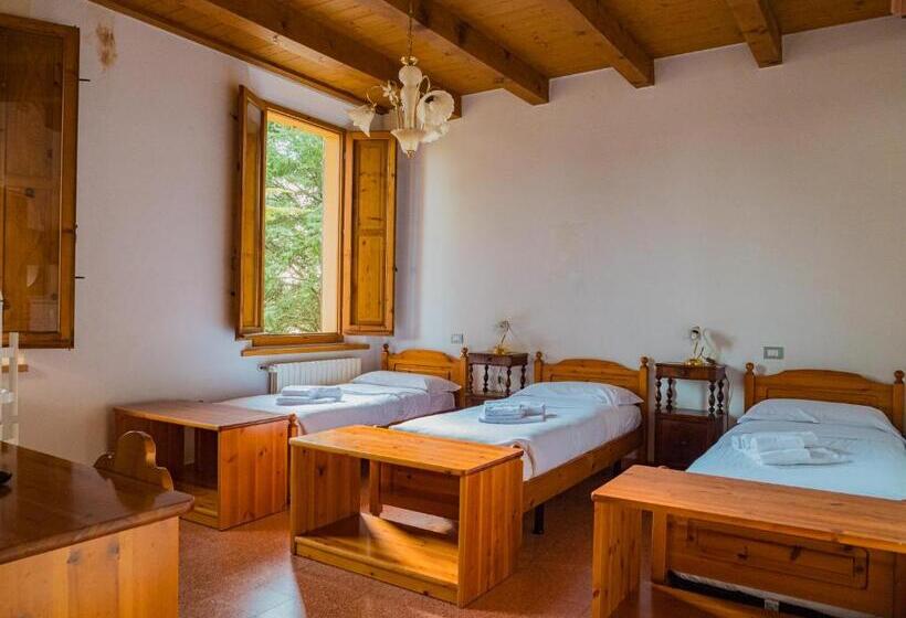 Quarto Triplo Estandar, B&b Villa Erika