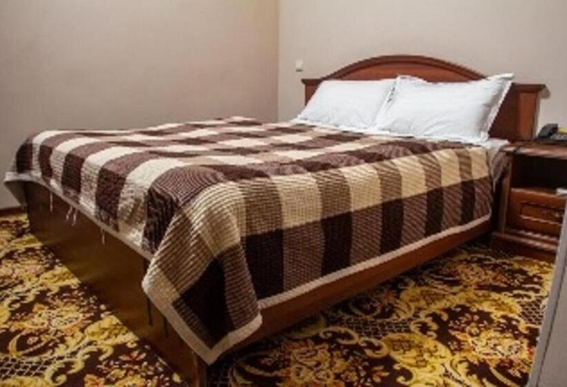سوییت جونیور, Ajour