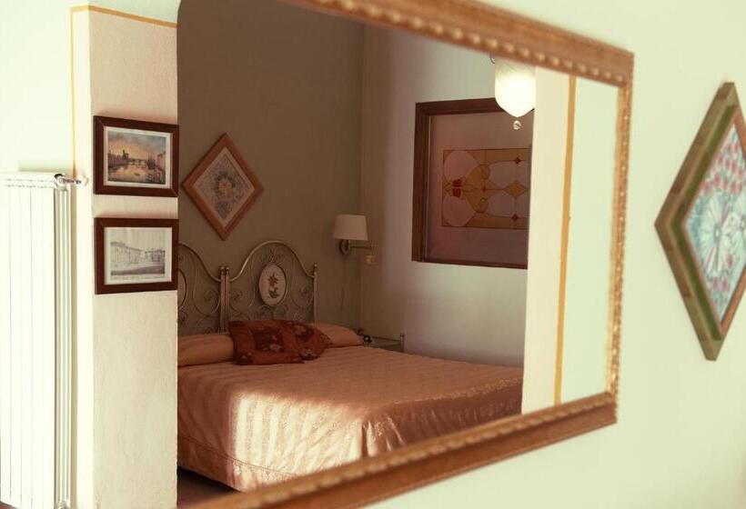 Полулюкс, B&b Cribò
