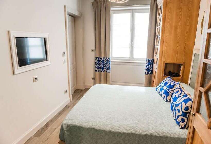 اتاق استاندارد, San Michele