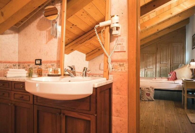 Трехместный Номер Классика, Chalet Alpenrose Bio Wellness Natur