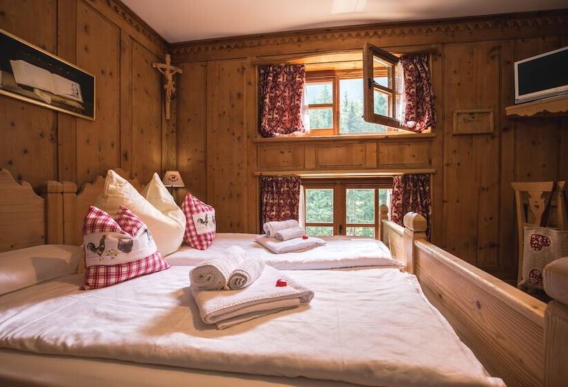 Трехместный Номер Классика, Chalet Alpenrose Bio Wellness Natur