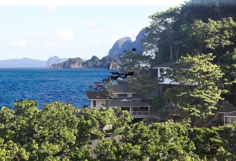 패밀리 스위트, Matinloc Island Resort