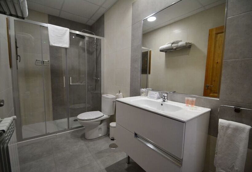 수피리어 룸, Y Apartamentos El Camín