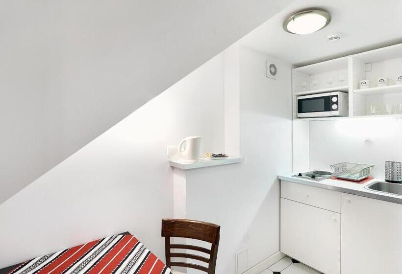 آپارتمان 1 خوابه, Gołębia 8 Residence