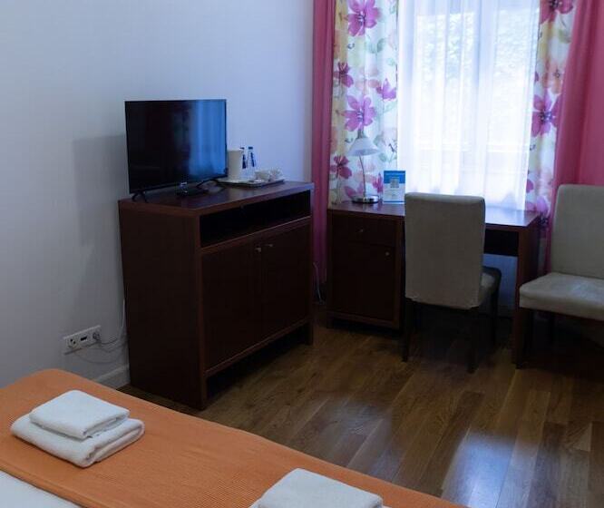 اتاق استاندارد, Gołębia 8 Residence