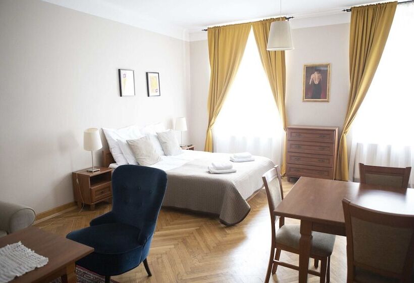 آپارتمان 2 خوابه, Gołębia 8 Residence