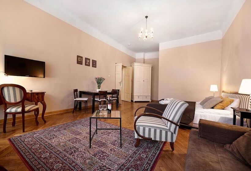 آپارتمان خانوادگی 2 خوابه, Gołębia 8 Residence