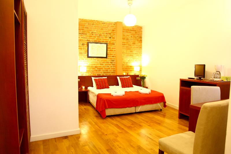 اتاق لوکس, Gołębia 8 Residence