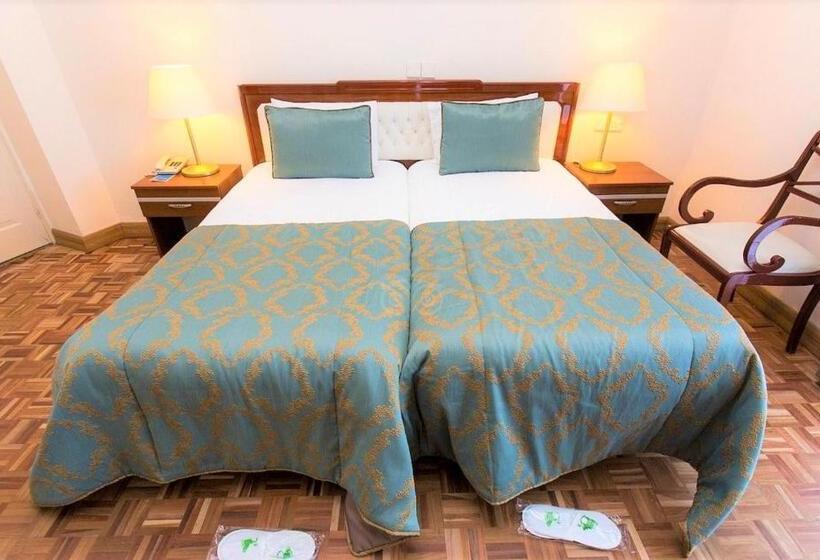 اتاق استاندارد با چشم‌انداز دریا, Dome Hotel & Casino At Central Kyrenia
