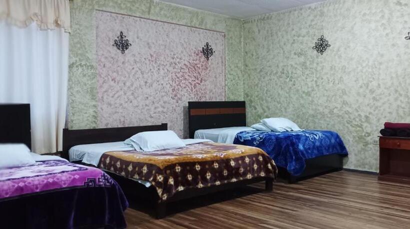 패밀리 룸, La Perla Cuencana Hostal