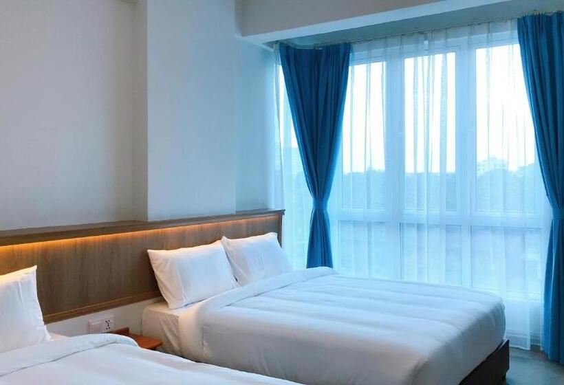 اتاق استاندارد سه تخته با چشم‌انداز, Alexis Kt Roomstay