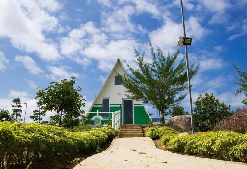 سوییت با چشم‌انداز کوه, Durian Ecolodge