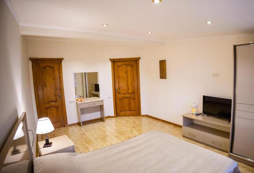 Номер Стандарт, Stepsa Guest House