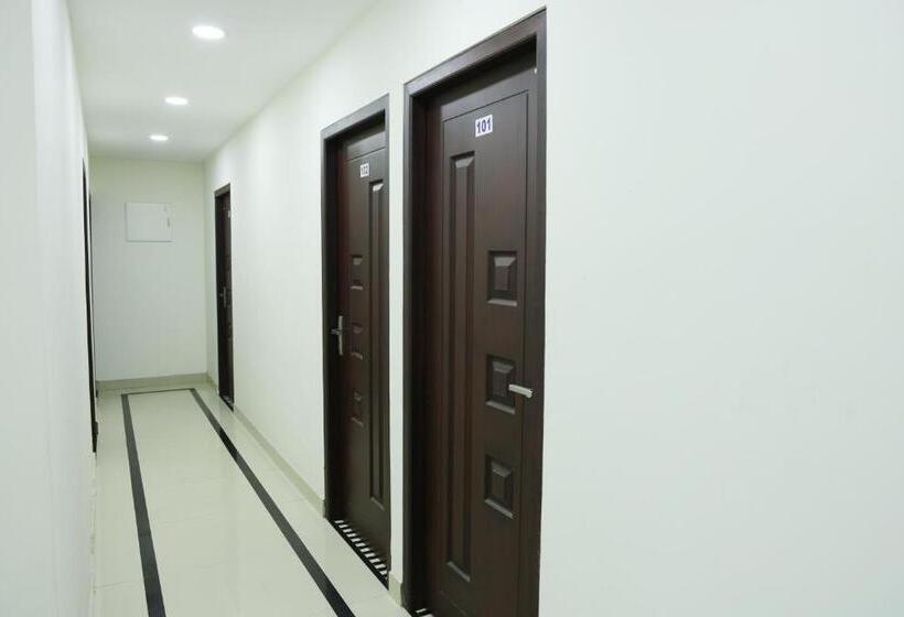 Номер Deluxe, Airport Cochin Royal Residency