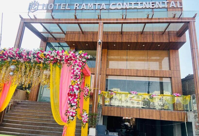 سوئیت جونیور با چشم‌انداز باغ, Ramta Continental