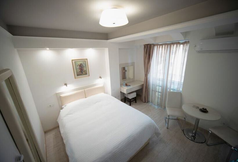 اتاق استاندارد, Sienna Apartments