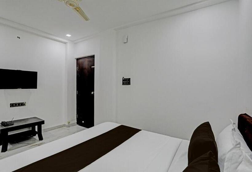Трехместный Номер Классика, Oyo Hotel Dream 1 Inn