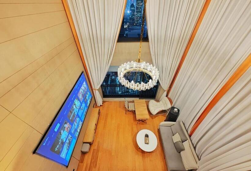 Apartamento Dúplex 1 Dormitório, 邻致公寓东站中汇店