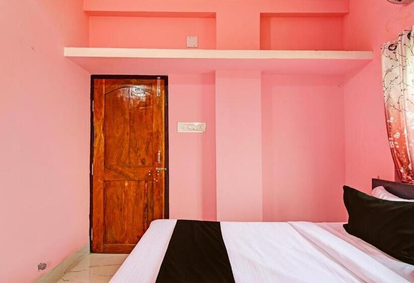 חדר קלאסי לשלושה, Oyo Maa Bhuasuni Residency