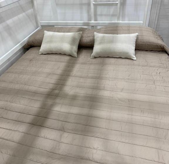 اتاق استاندارد چهار تخته, La Marchesina House