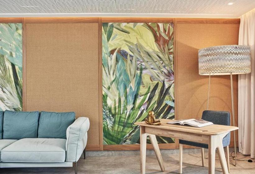 سوئیت با چشم‌انداز, Myconian Kyma, A Member of Design Hotels