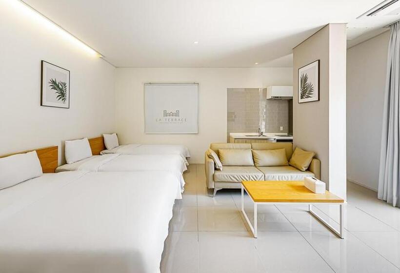 스탠다드 룸 풀장 전망, Latterace Resort