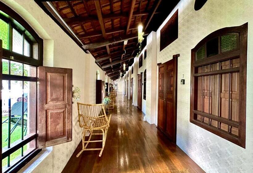 اتاق لوکس خانوادگی, Le Meilleur Boutique Hotel@around Gurney