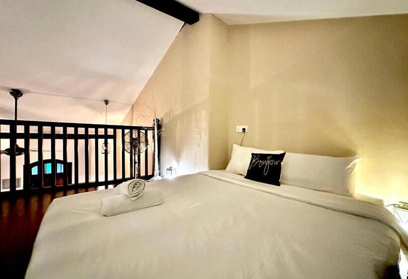 اتاق خانوادگی, Le Meilleur Boutique Hotel@around Gurney