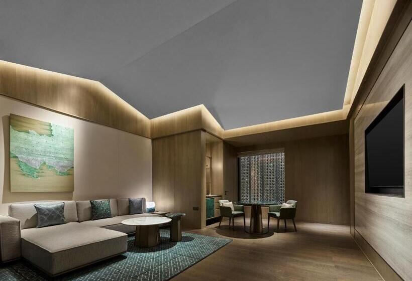 سوییت با چشم‌انداز باغ, Banyan Tree Suzhou Shishan