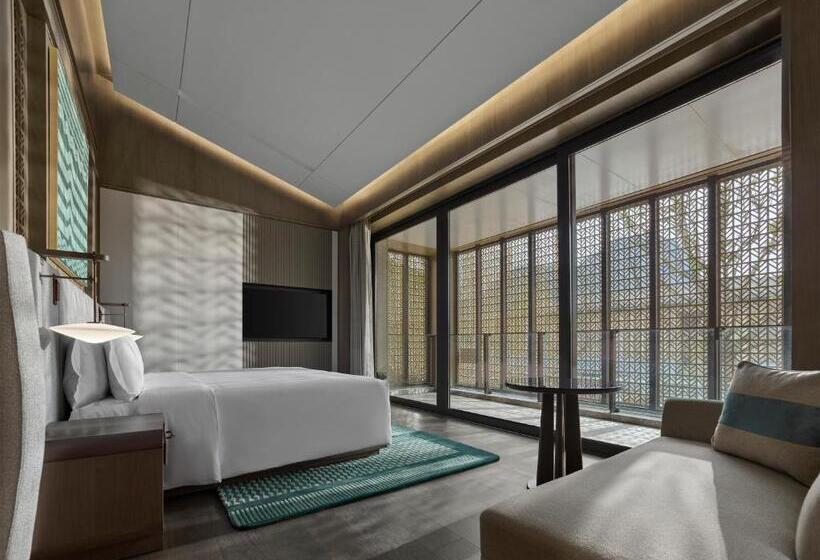سوییت با چشم‌انداز باغ, Banyan Tree Suzhou Shishan