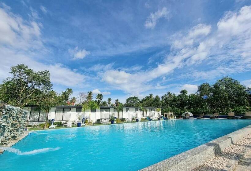 Люкс с Балконом, Blue Palm Mountain Resort
