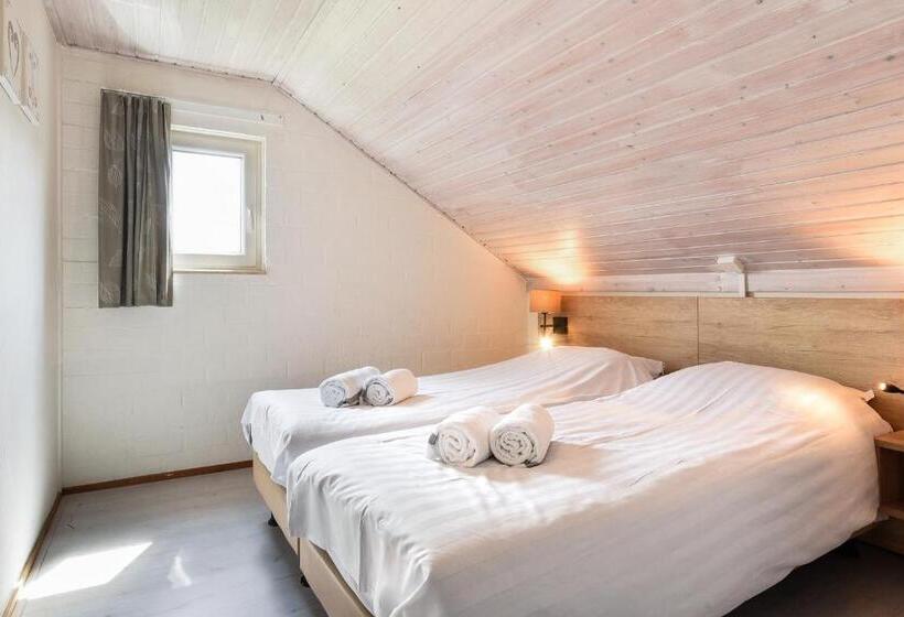 Бунгало Стандарт 3 Спальни, Summio Vakantiepark Reevallis