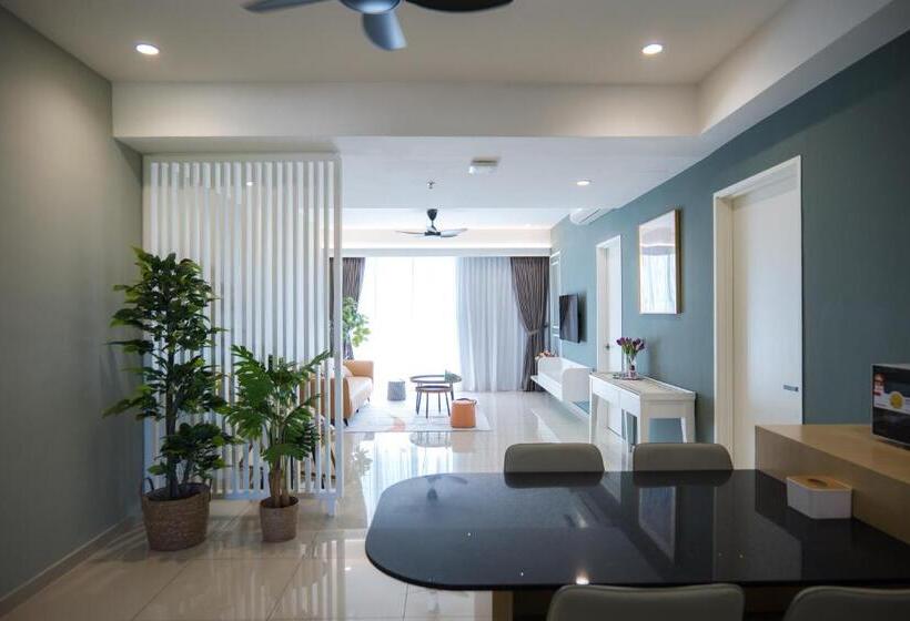Люкс Повышенной Комфортности, Zenstay Sdn Bhd