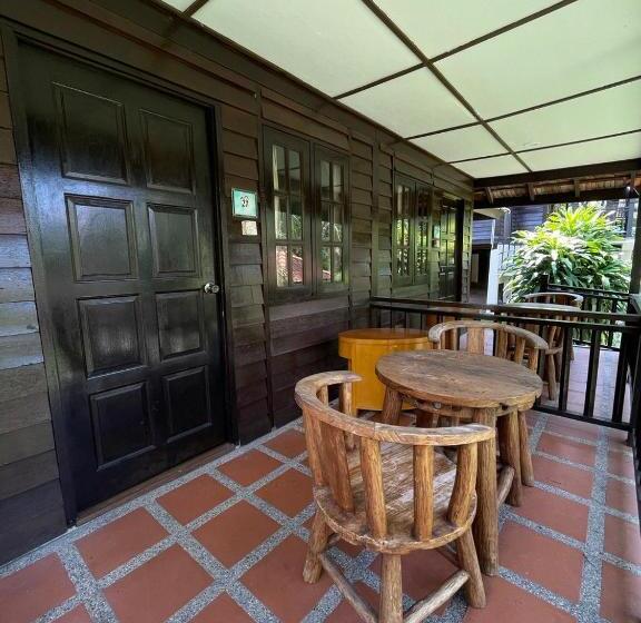 Четырехместный Номер Стандарт, 101 Resort & Spa, Janda Baik