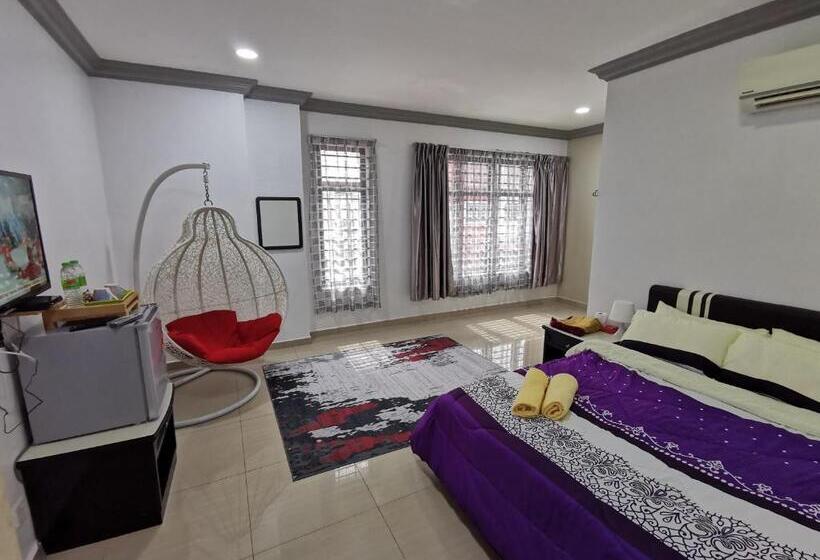 Студия Стандарт, Ourstay Nadi Kota