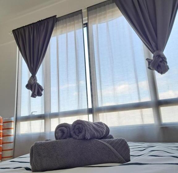 Студия Стандарт, Woodsbury Suites Ikea House Butterworth Penang