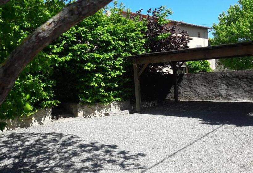Студио Стандарт Вид на Бассейн, Pause Romantique En Pays Brayaud