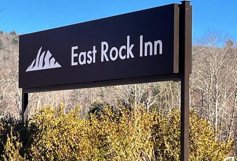 Номер Стандарт Вид на Сад, East Rock Inn